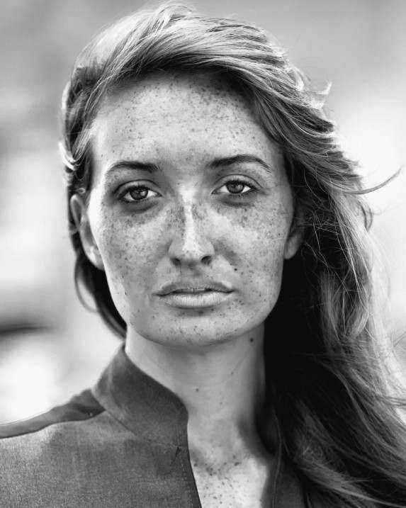 Lead stylist — portrait